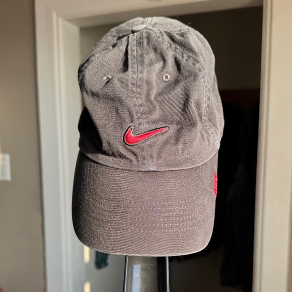 Nike Other - Nike Heritage 86 Cap